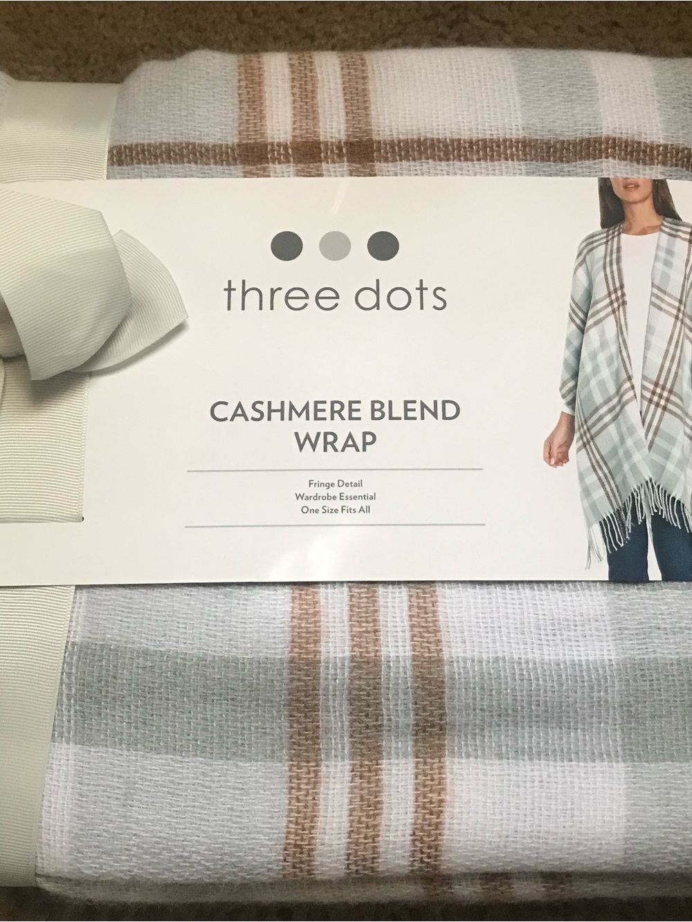 NEW! Women’s Gray Louisa Plaid Cashmere Blend Wrap, One Size